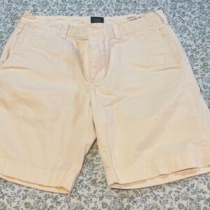 J. Crew Men's Cream Flat Front Shorts